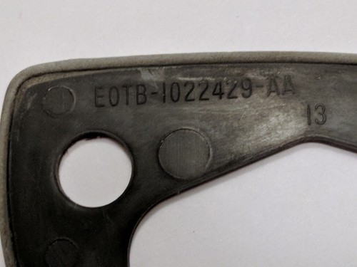 Genuine Ford Bronco, F-Series Pickup Ext handle gasket. Rearmost. Driver - Picture 3 of 4