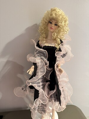 DOLL CLOTHES, RUFFLE DRESS SET, FOR 22 INCH AMERICAN