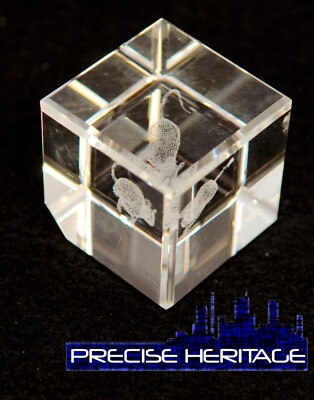 Zodiac Rat Crystal Cube 1.625'' paper wt. NIB  Laser etched Beveled Edges/Corner