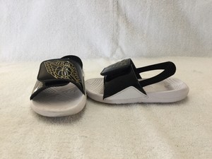 toddler boy jordan sandals