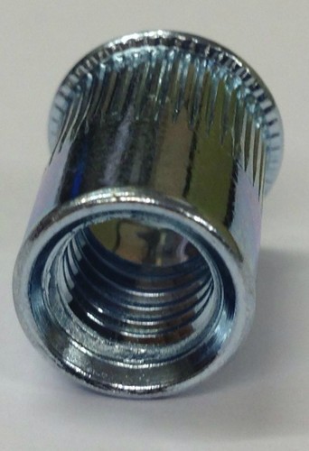 5MM GEWINDE STAHL GEZACKTE NUTS NIETEN BLINDMUTTER NIETMUTTERN MUTTER SERVIEREINSATZ - Bild 6 von 7
