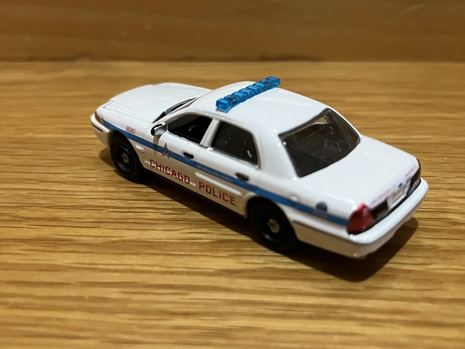 Greenlight 1/64 2008 Ford Crown Victoria Chicago Police Dept Loose Very Rare 🚔 - Image 2 of 4
