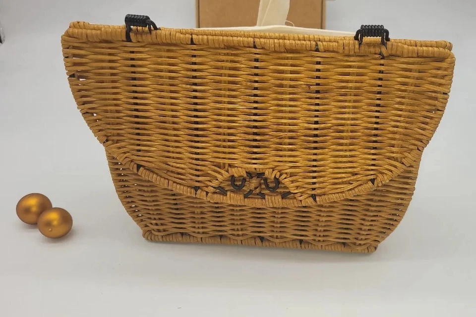 CASA PRINCESA RATÁN TEJIDO MECHA COLGANTE DE PARED CESTA DE TRANSPORTE METAL DESPLAZADO  Foto 3 de 4