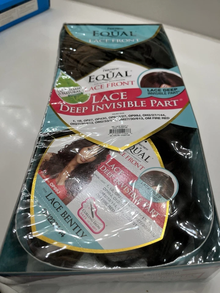 Peluca frontal Freetress igual de encaje nueva en caja color OH2/27/144 parte lateral amigable con el calor Foto 4 de 4