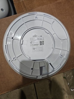 UniFi AP AC Pro UAP-AC-PRO 802.3af Access Point wireless With Bracket 