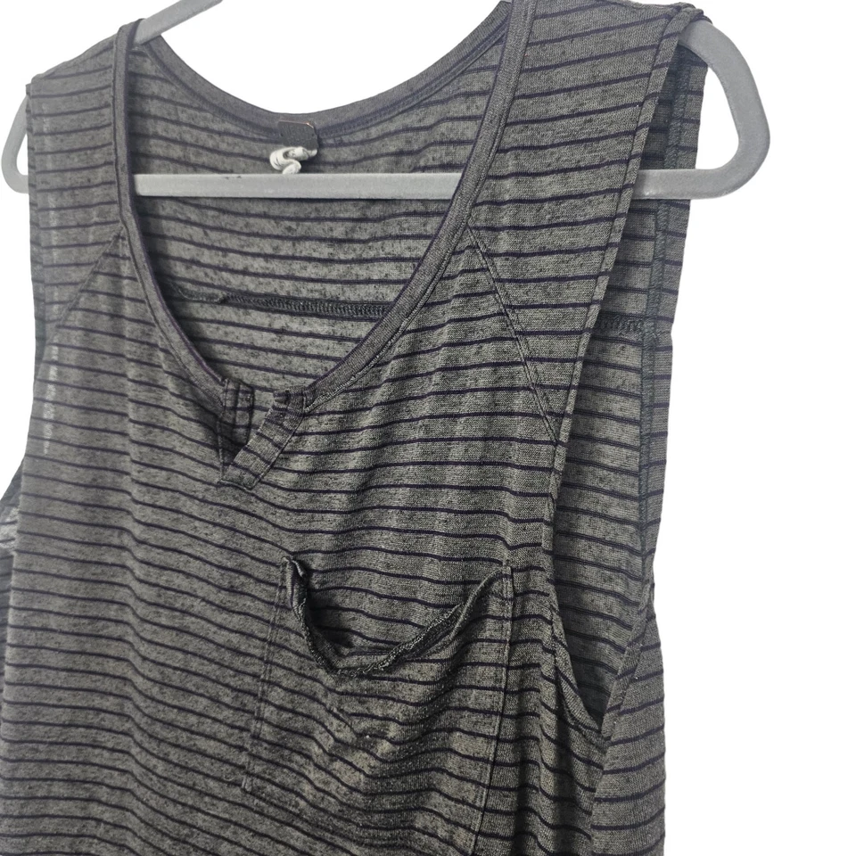 Camiseta sin mangas We The Free Weekend Warrior cuello en V camiseta sin mangas mujer M gris a rayas Foto 4 de 4