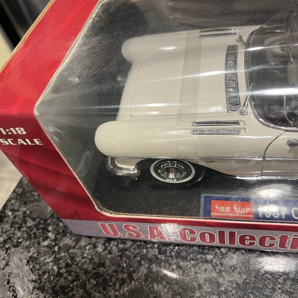 凯迪拉克 1957 年 Eldorado Brougham 1: 18 比例压铸太阳星白色金属 — 第 4/4 张图片