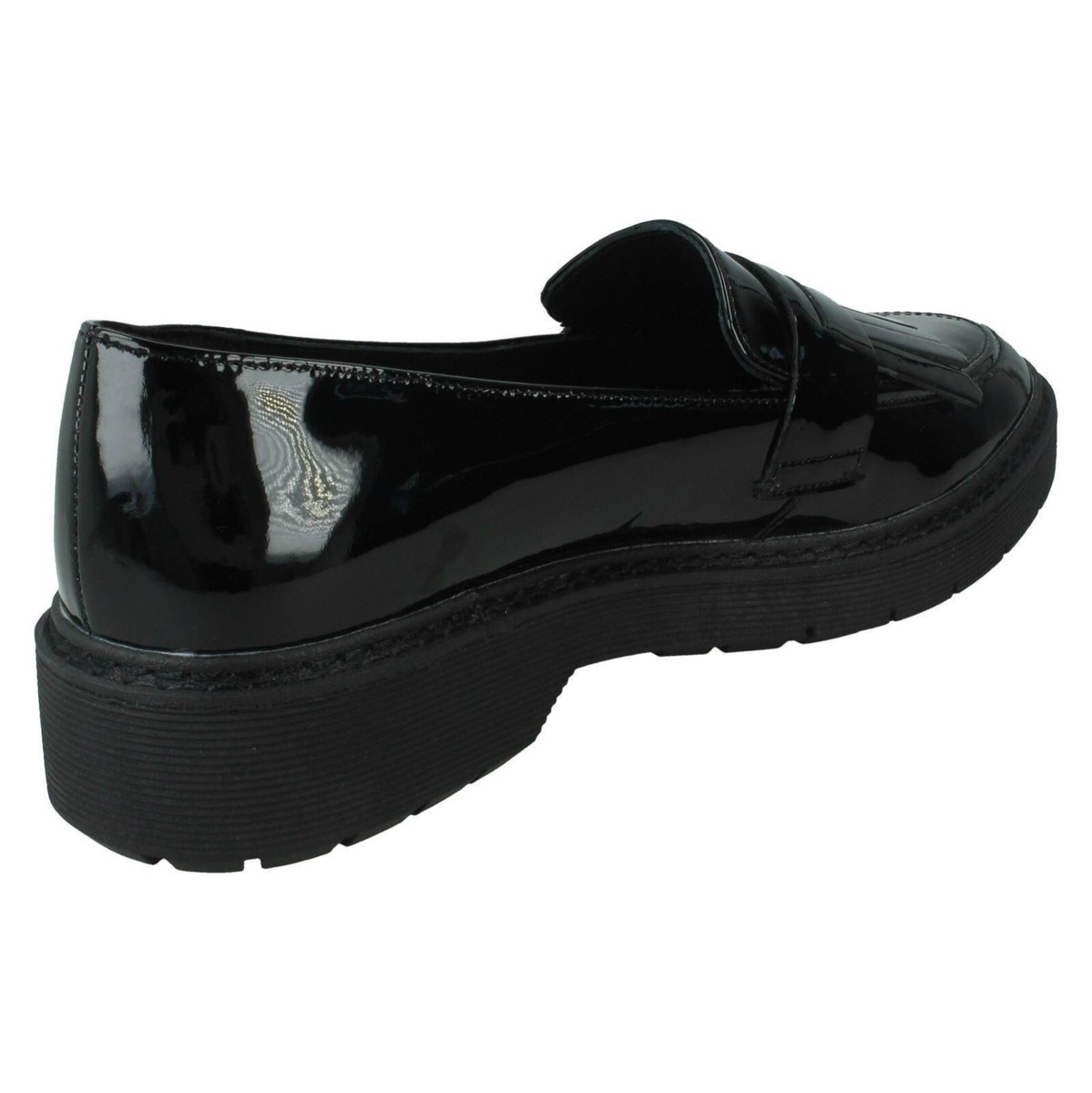 LADIES CLARKS SLIP ON LEATHER PATENT FRINGE CHUNKY LOAFER LADIES CLARKS SLIP ON LEATHER PATENT FRINGE CHUNKY LOAFER