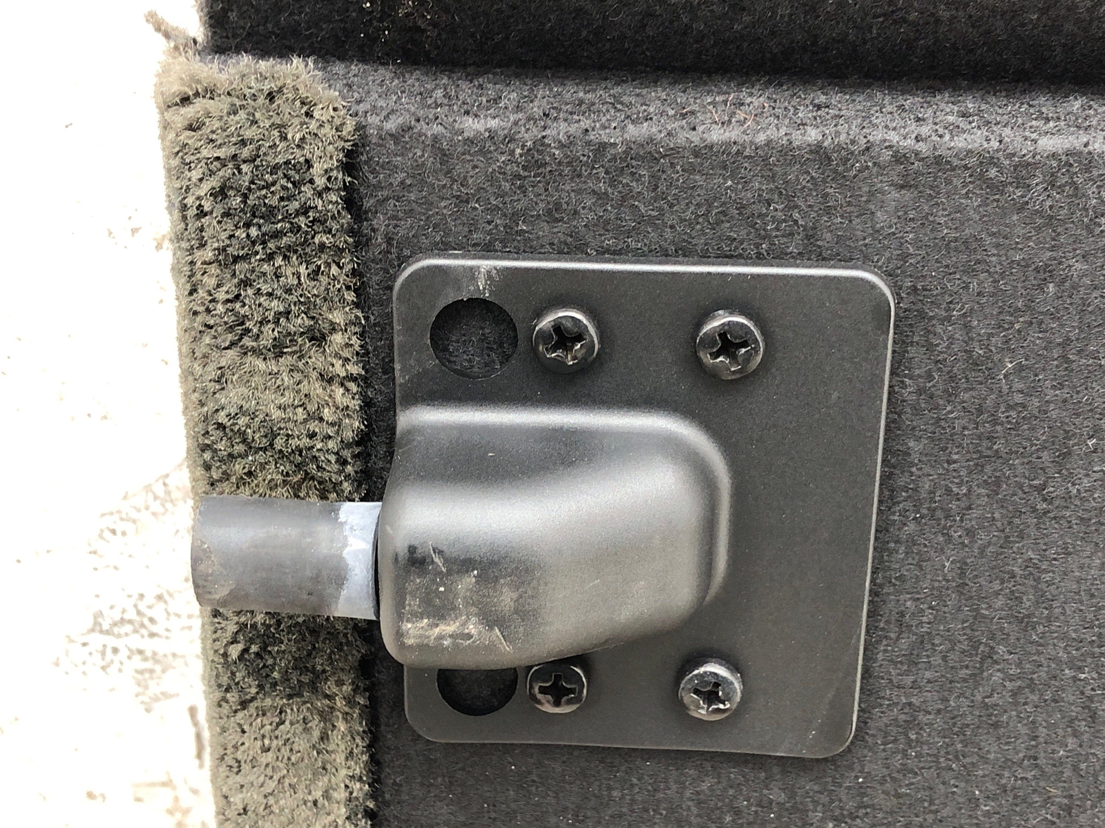 2016-2020 BENTLEY BENTAYGA REAR TRUNK CARPET FLOOR TRIM COVER PANEL OEM 2019
