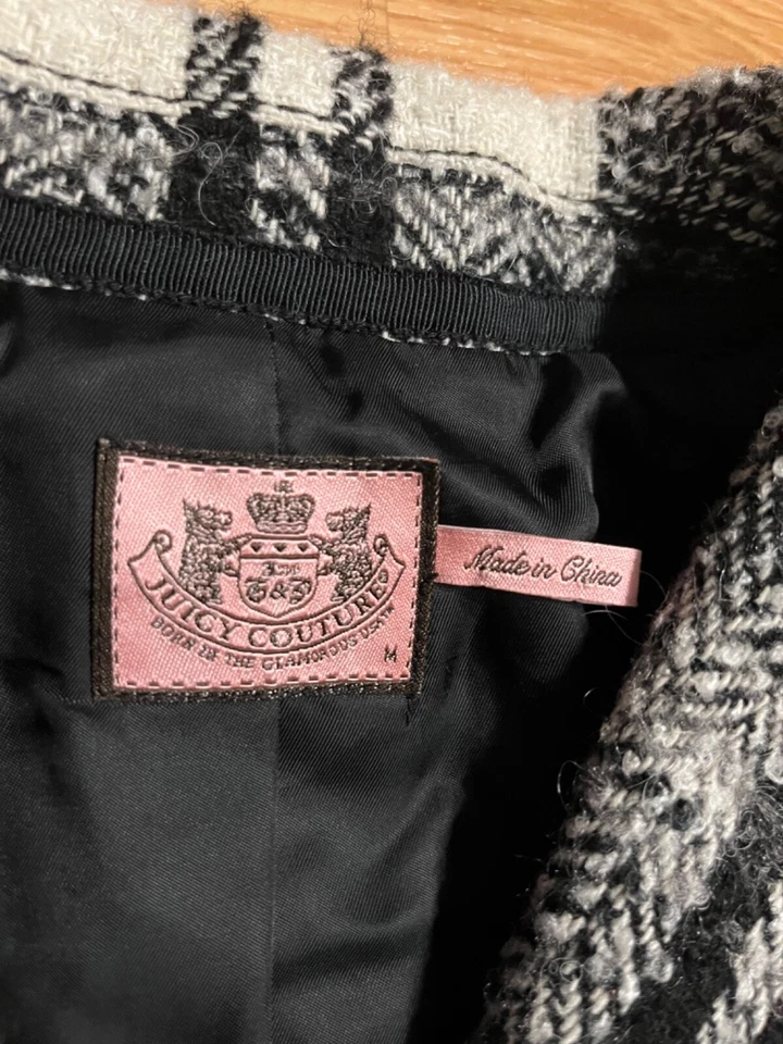 Medium Juicy Couture Black and White Plaid Jacket Statement Buttons Wool Blend - Image 2 of 4