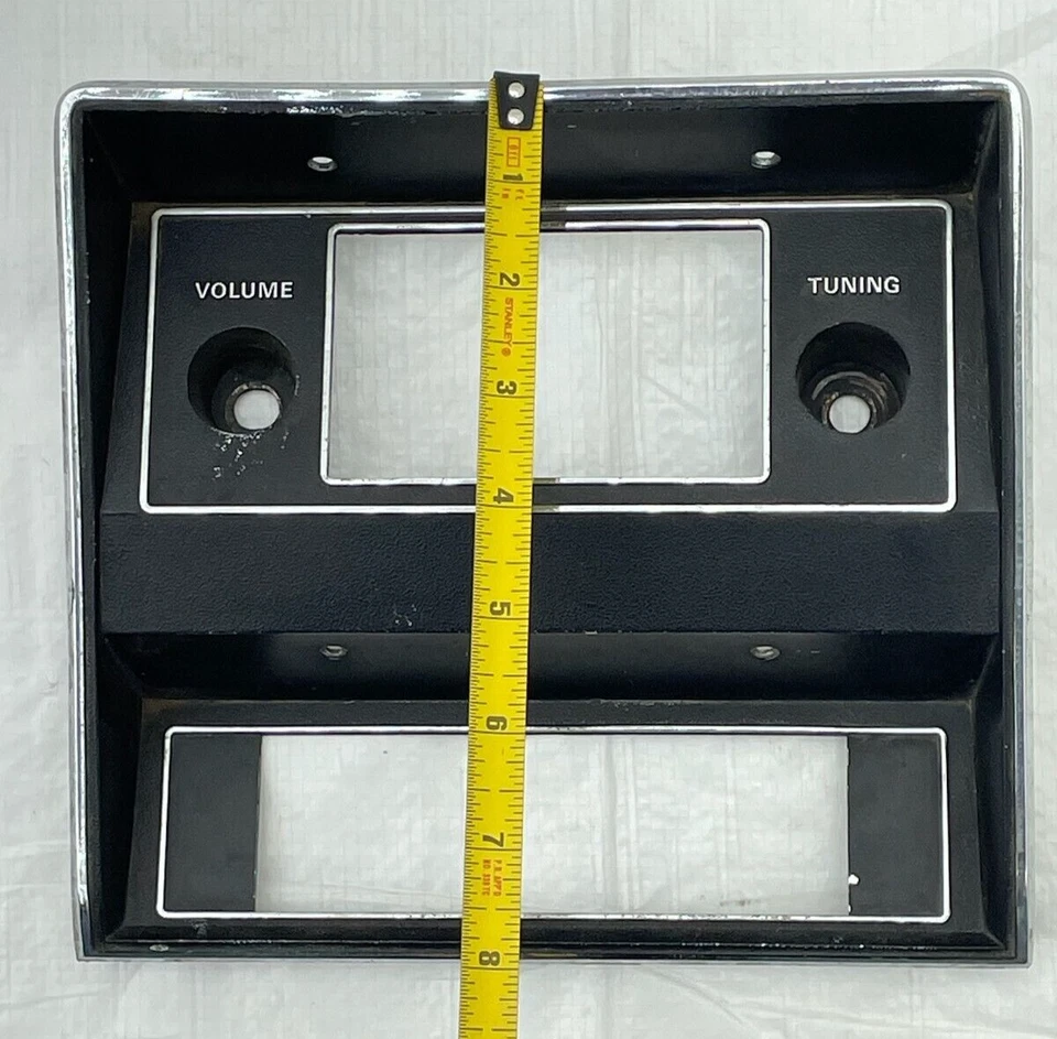 1971-1973 Mustang Radio Dash Bezel Mercury Cougar Interior Trim Faceplate Foto 2 de 4