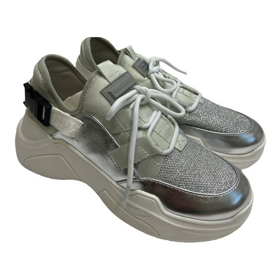 Kendall + Kylie Women's Lou Metallic Sneakers Size 7 S10