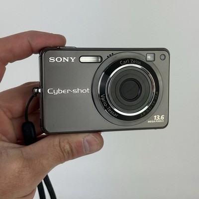 Sony DSC-W300 Zeiss 13,6 Megapixel Cyber-Shot Digitalkamera