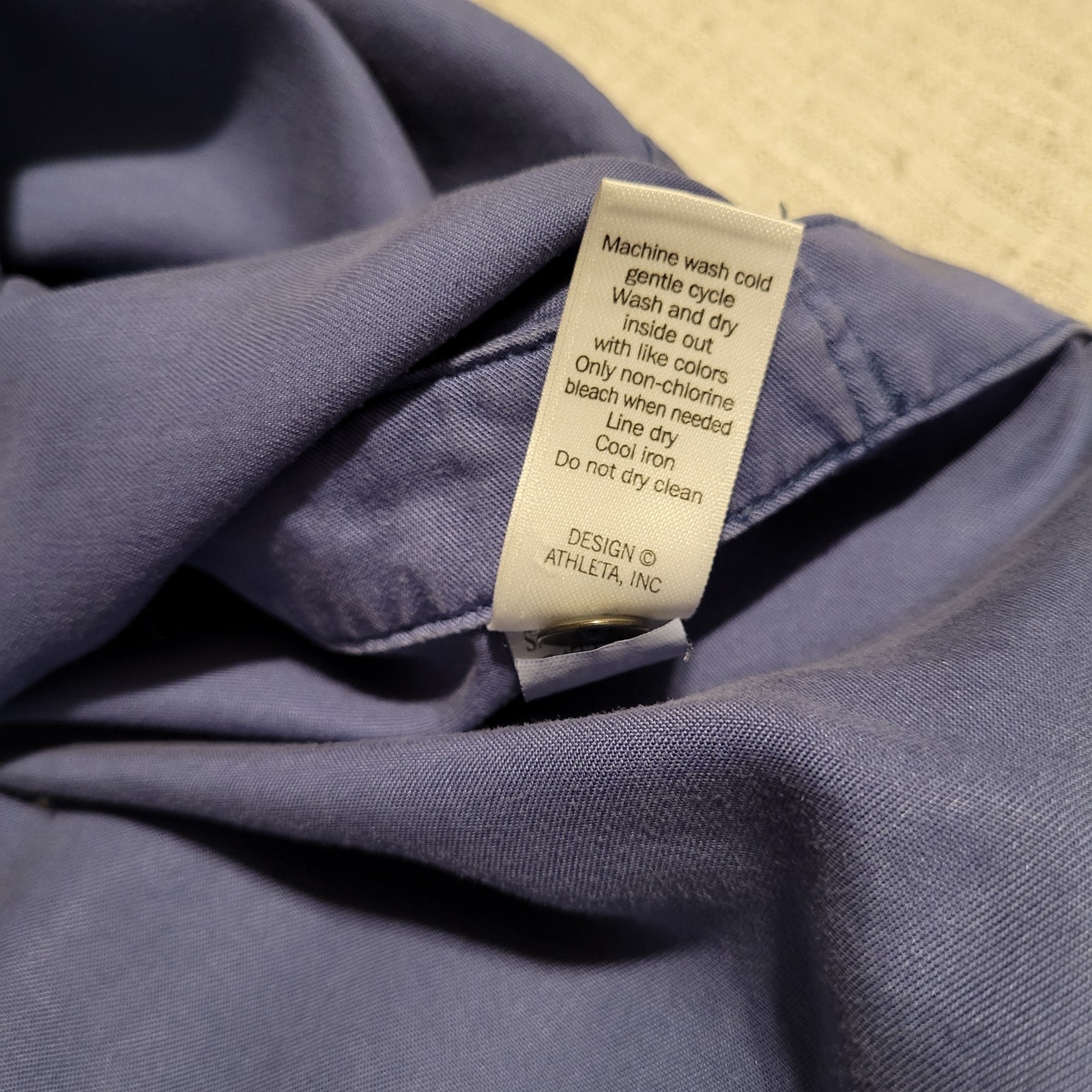 Athleta Button Down Shirt Collared Sleeveless Top… - image 6