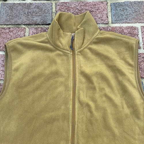 NEW St. John's Bay Men's Size Large Fleece Vest Full Zip Tan Pockets Brown Rust - Afbeelding 2 van 7
