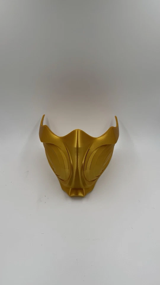 Mortal Kombat Scorpion mask - Image 4 of 4