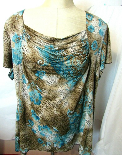 NWOT Dressbarn Womens Colorful Ombre Print Top 14-16 Cowl Neck and Short Sleves - Picture 2 of 4