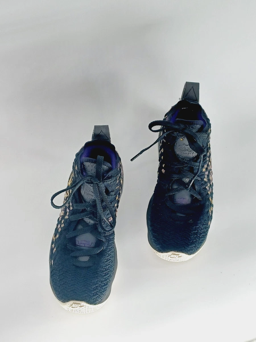Lebron shoes for clearance sale