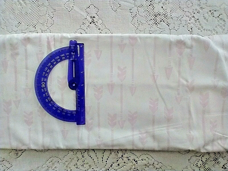 Pink Arrows on White Cotton Woven Fabric BTHY 18" x 60", New, Large Arrows - Image 3 of 3