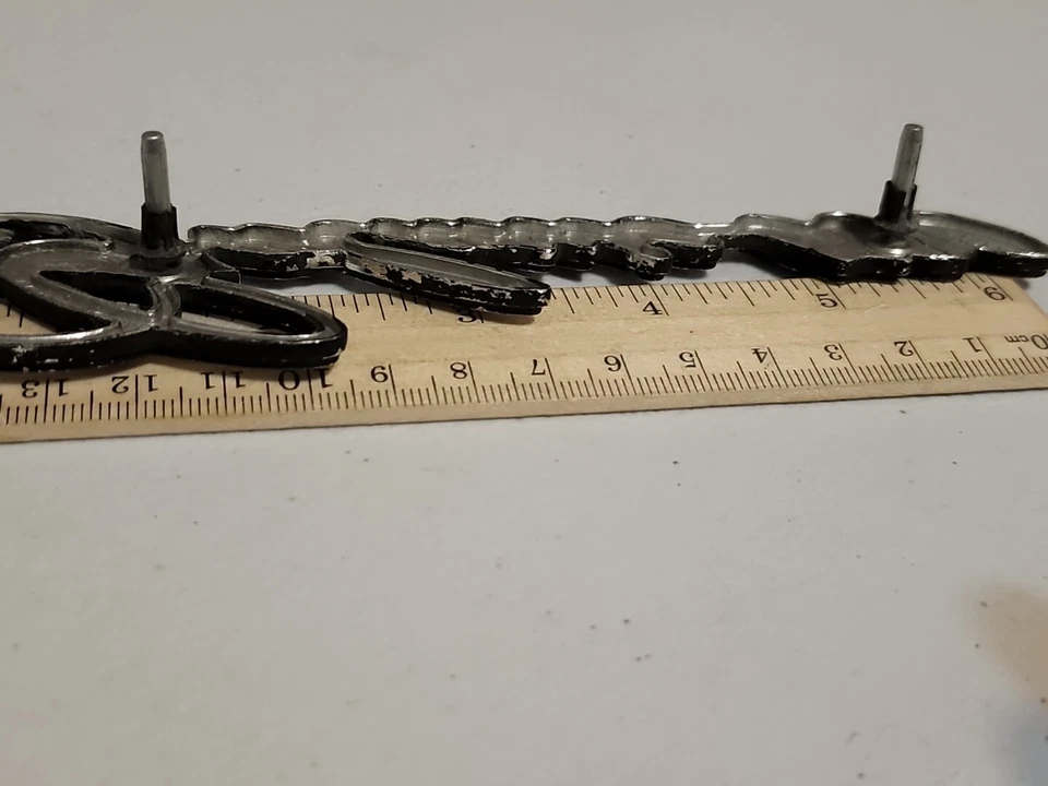 Nuevo de Lote Antiguo Ford Galaxie 500 1972 Emblema D2AB-6550398-AA Foto 4 de 4