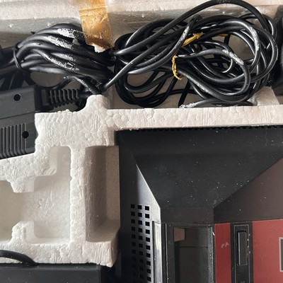 Vintage Sega Master System Power Base Console Complete Brand