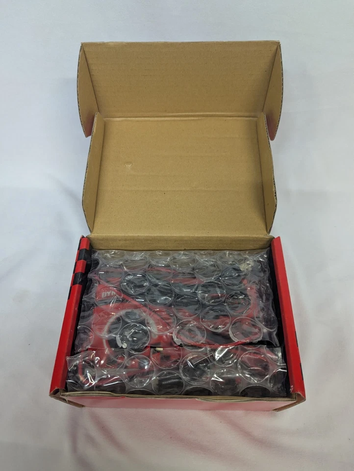 Dynamite Mega 1 AC/DC Quick Charger for 4-7 Cell Ni-Cad Batteries, with Box - Image 4 of 4
