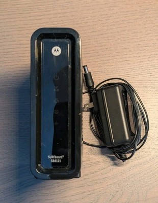 Motorola Surfboard SB6121 Cable Modem (P/N 575186-017-00) Docsys 3.0 (171 Mbps)
