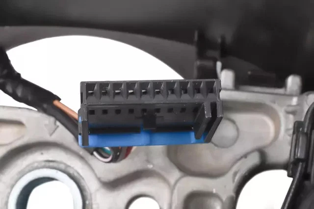 Volante genuino GM Cocoa 19418304 Foto 3 de 4