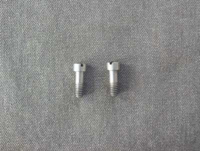 Singer 500A, 503A Sewing Machine Top Cover Screws