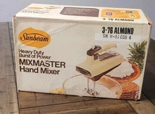 Sunbeam Burst of Power Mixmaster Hand Mixer 3-76 Almond 1982. NEW SEALED IN BOX