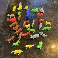 Vintage Mixed Multicolor Lot Of 35 Plastic Farm Animals Pig Cow Goat Sheep Dog +