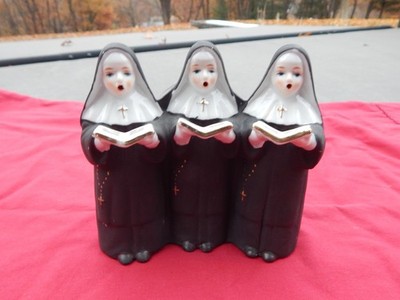 Vintage Singing Nuns Sisters Music Box Japan Figurine Christmas Choir 1960s