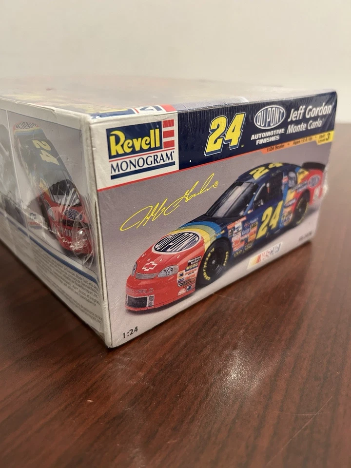 Kit Revell #24 Monte Carlo Dupont Jeff Gordon escala 1:24 #85-2476 SELLADO DE FÁBRICA Foto 2 de 2