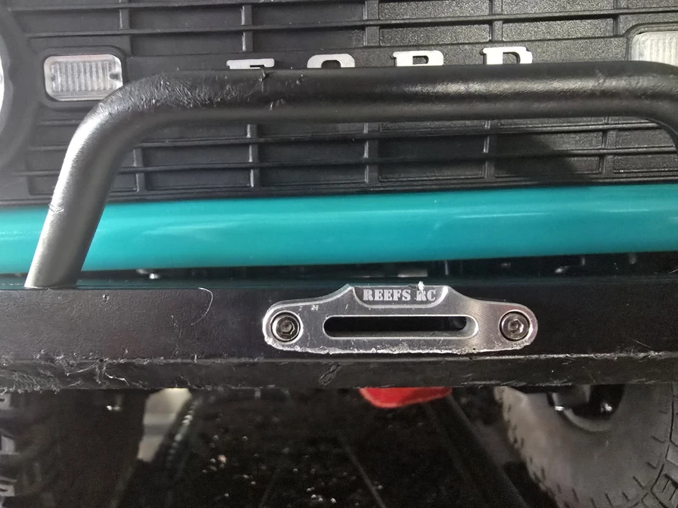 REEFS RC's  Personal Axial SCX10 III "Early Ford Bronco" RTR 1/10 (Teal) - Image 2 of 4