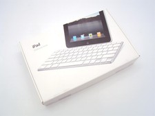 New Apple Keyboard Dock 30-pin A1359 for iPad 1st 2nd 3rd and Older iPhone iPod