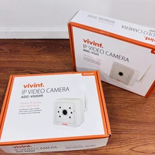 2 X Vivent / Alarm.com Wireless Indoor IP Cameras ADC-V520IR & ADC-V520