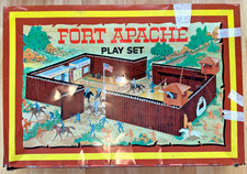 Marx Fort Apache Play Set No 26038 Tin Carry Case w Figures Incomplete