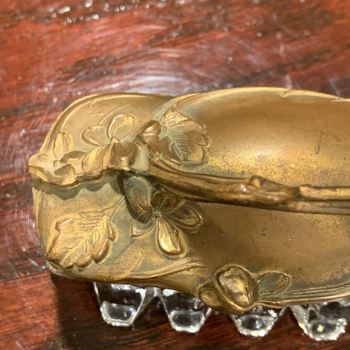 Vintage or Antique Brass & Glass Trinket Vanity Casket Box - Picture 4 of 19