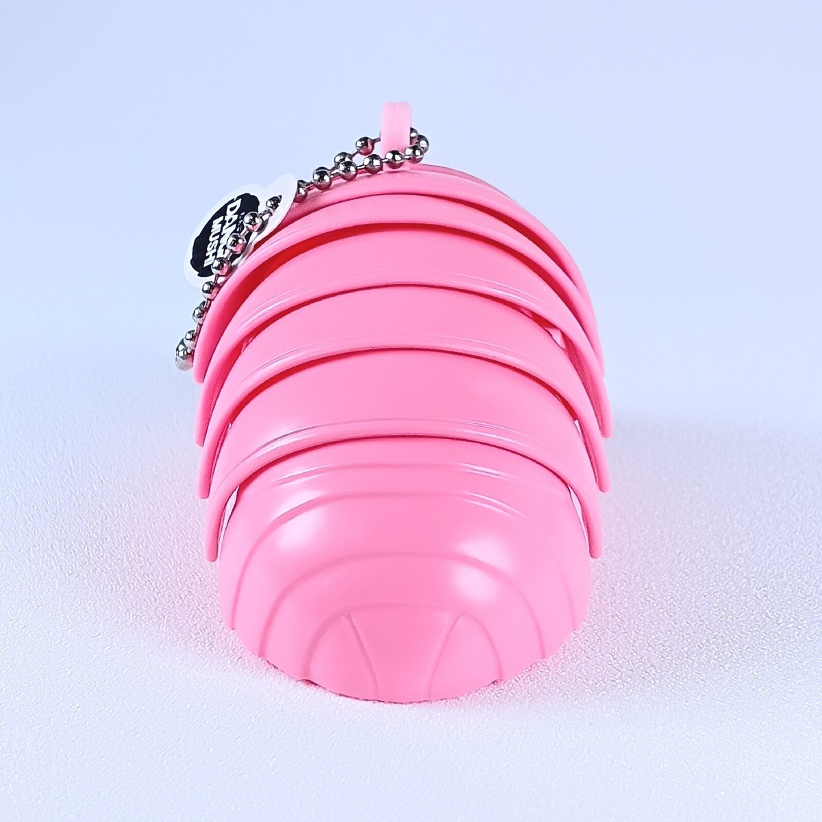 小物 KODAmaru White Pill Bug Dangomushi Marumaru Swing Mascot Keychain