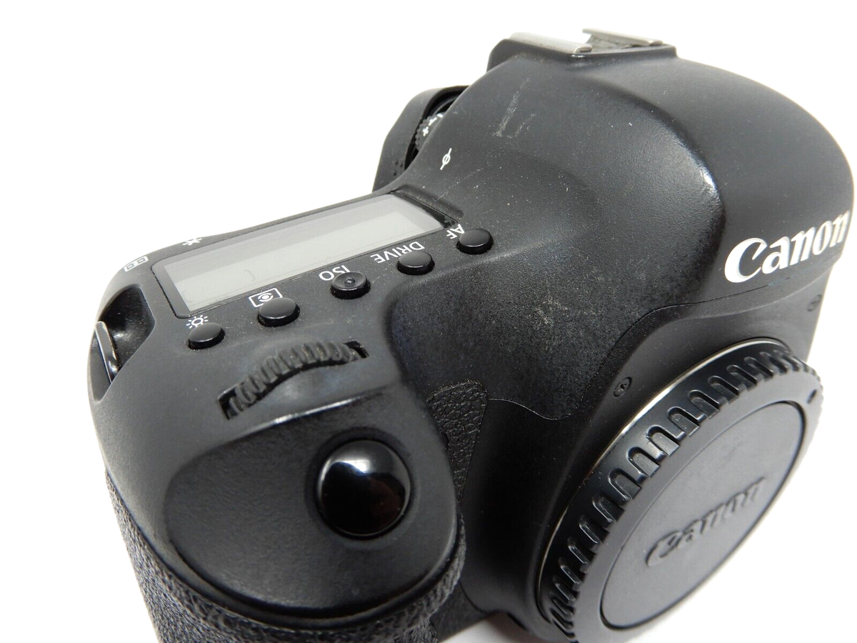 Canon EOS 6D 20.2MP DSLR Camera Body Only With Accessories