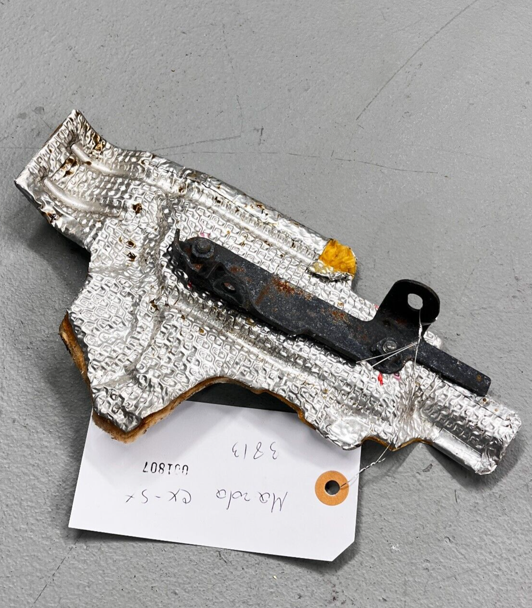 2018-2021 MAZDA CX-5 2.5 L Exhaust Manifold Heat Shield Insulator