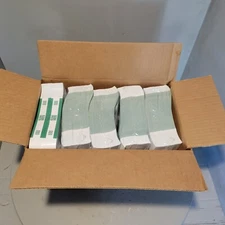 Box of 20 $200 Currency Straps/Bands (1000 Ct/Unit), Self-Adhesive, Green