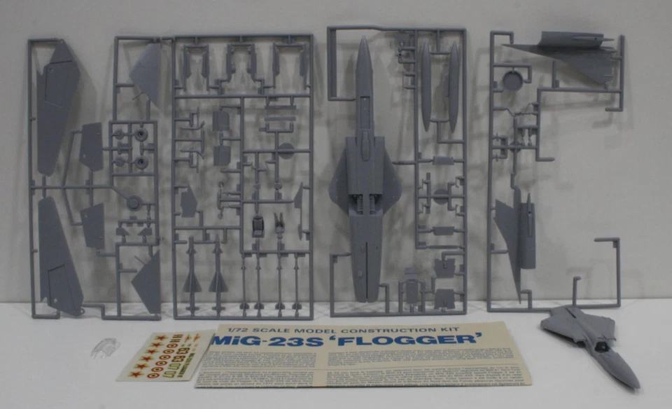 AIRFIX 03036 MIG-23 FLOGGER ESCALA 1/72 - Imagen 2 de 2