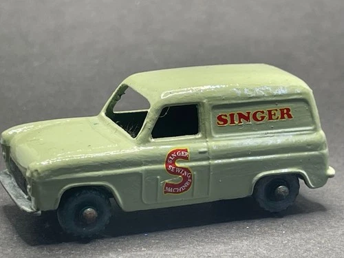 MATCHBOX LESNEY No.59 FORD THAMES VAN