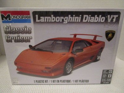 Monogram Lamborghini Diablo VT Classic Cruiser Model 1/24 Scale Level 4 NEW
