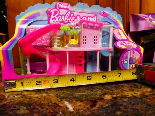 BARBIELAND MINI 2 HOUSES BEACH & CITY WITH POOL, ELEVATOR, SLIDES, DOLLS MINT - Picture 9 of 12