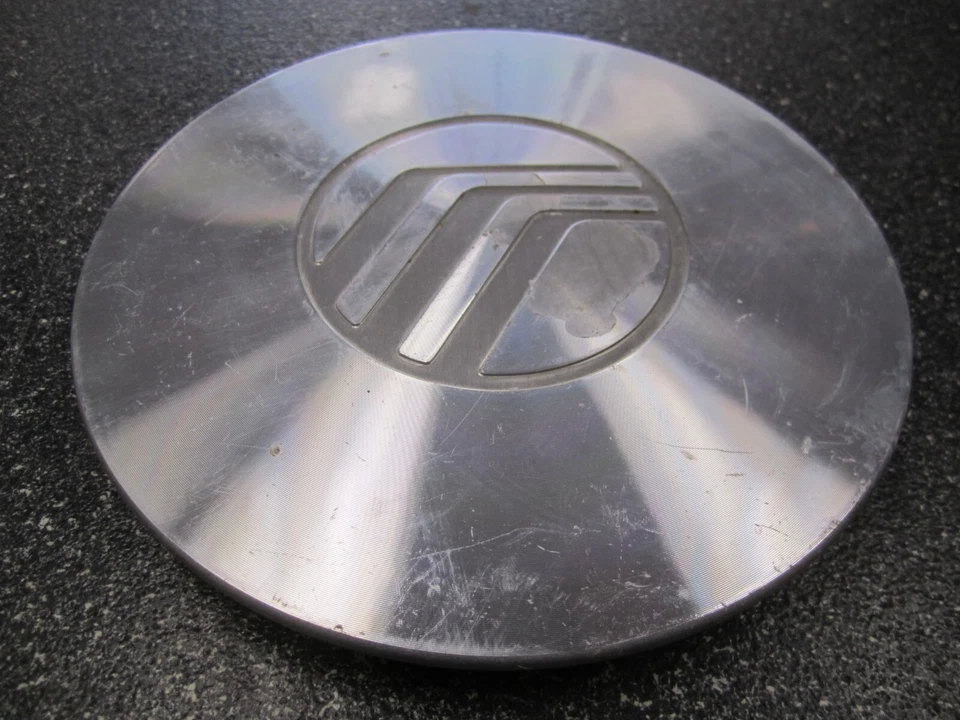 Tapa central Mercury Sable 1996-1998 15" OEM F6DC-1A096-EA 3175 3176 - una/1* Foto 2 de 4