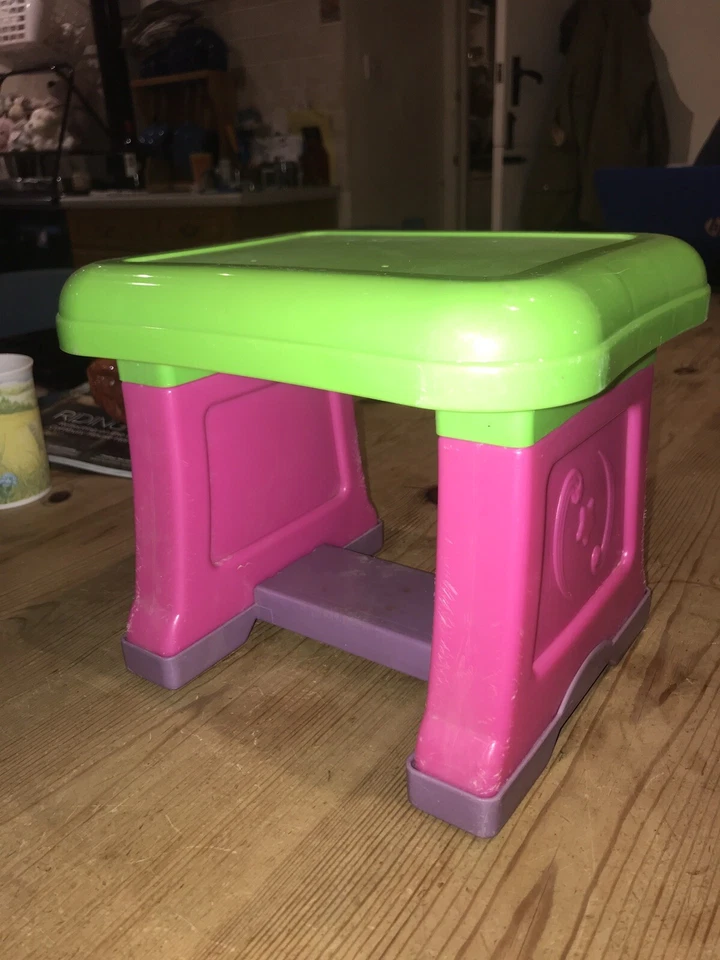 Pink And Green Stool - Image 2 of 4