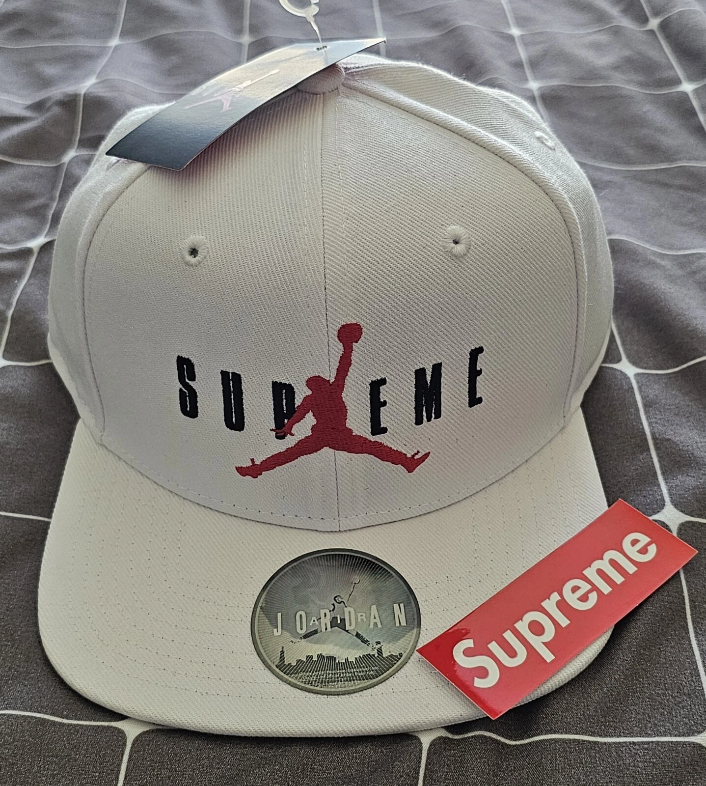 Chapeau Jordan Supreme Blanc