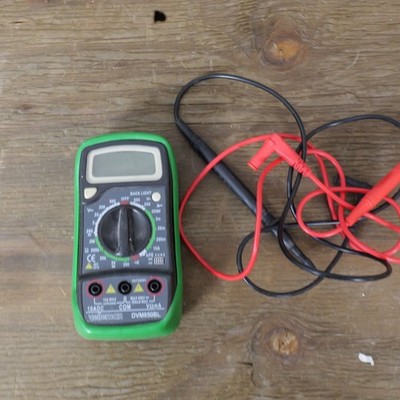 Velleman DVM850BL Digital Multimeter 600V 10A Green Backlight Test Leads